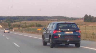 Skoda Kodiaq rear three quarters spy shot