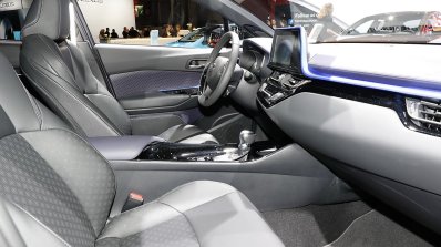 Toyota C-HR front seats
