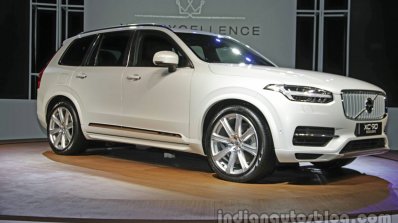 Volvo XC90 Excellence PHEV front three quarter launched
