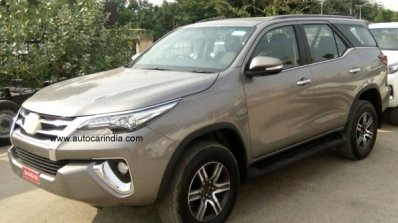 2016 Toyota Fortuner spied uncamouflaged India