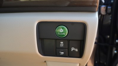 2017 Honda Accord Hybrid ECON button review