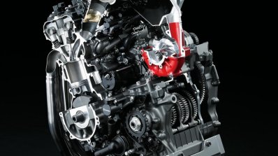 2017 Kawasaki Ninja H2R engine