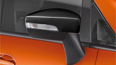 Ford EcoSport Black Signature Edition black mirror cover