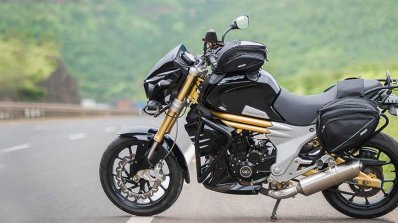 Mahindra Mojo Tourer Edition left side