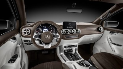Mercedes-Benz Concept X-CLASS stylish explorer interior dashboard