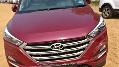 2016 Hyundai Tucson front spied dealership