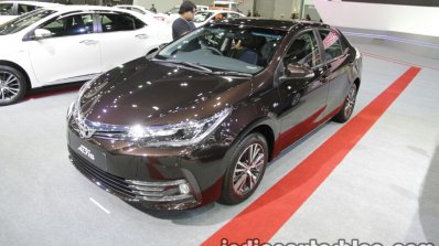 2017 Toyota Corolla front three quarters at 2016 Thai Motor Expo