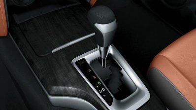 2017-toyota-fortuner-for-dubai-drive-selector