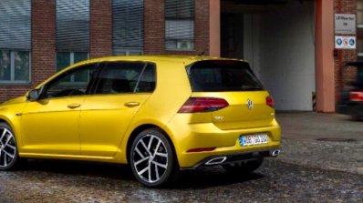 2017 VW Golf (facelift) rear three quarters leaked image