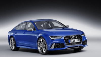 Audi RS 7 Performance front three quarter press image