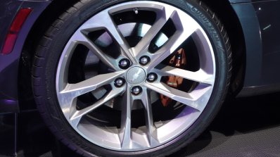 Chevrolet Camaro 50th Anniversary Edition wheel at 2016 Bogota Auto Show