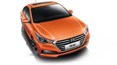 Chinese-spec 2017 Hyundai Verna front three quarters elevated view