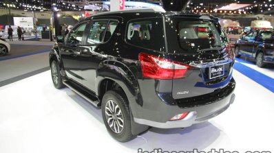 Isuzu MU-X rear three quarters left side at 2016 Thai Motor Expo