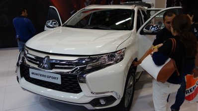 Mitsubishi Montero Sport front three quarters at 2016 Bogota Auto Show