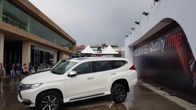 Mitsubishi Montero Sport left side at 2016 Bogota Auto Show