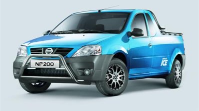 Nissan NP200 ICE front three quarters left side
