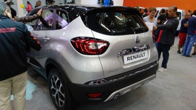 Renault Captur (Renault Kaptur) rear three quarters at 2016 Bogota Auto Show