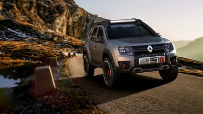 Renault Duster Extreme Concept front three quarters in motion