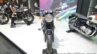 Triumph T100 front at Thai Motor Expo