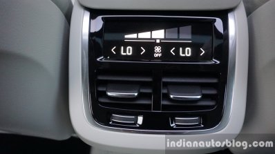 volvo-s90-rear-ac-review