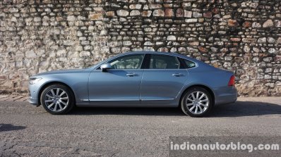 volvo-s90-side-review