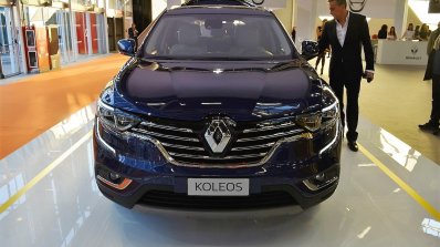 2016 Renault Koleos front at 2016 Bologna Motor Show