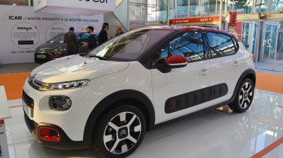 2017 Citroen C3 front three quarters at 2016 Bologna Motor Show