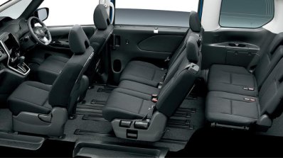 2017 Suzuki Landy MPV interior launched Japan