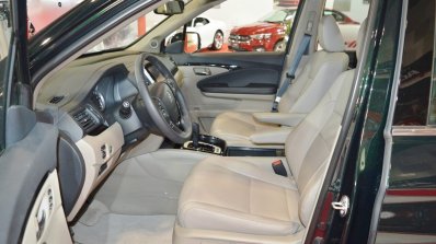 Honda Pilot front seats at 2016 Oman Motor Show