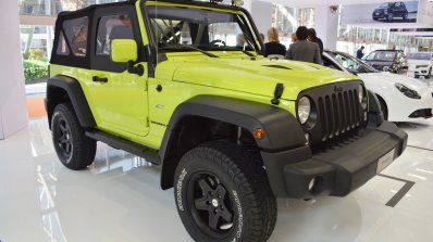 Jeep Wrangler Rubicon with MoparONE pack front three quarters at 2016 Bologna Motor Show
