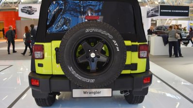 Jeep Wrangler Rubicon with MoparONE pack rear at 2016 Bologna Motor Show
