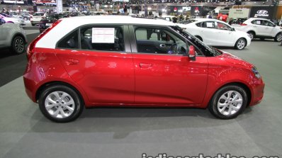 MG 3 two-tone profile at 2016 Thai Motor Expo