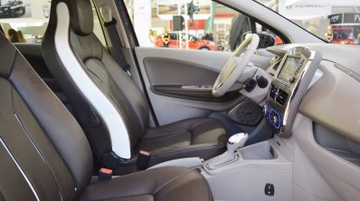 Renault Zoe front seats at 2016 Bologna Motor Show