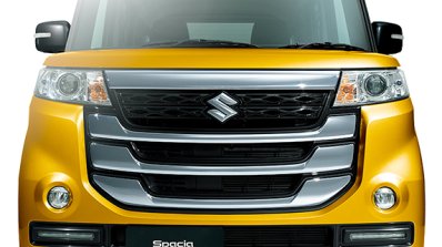 Suzuki Spacia Customz yellow two-tone