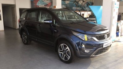 tata-hexa-front-three-quarter-at-a-gujarati-dealership