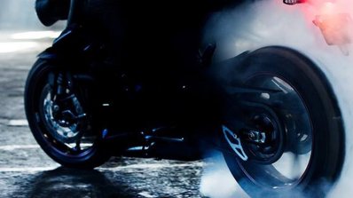 Triumph Street Triple teaser rear