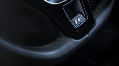 2018 VW Atlas R-Line R-Line badge steering wheel