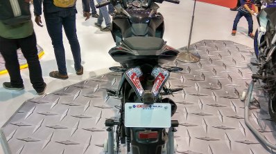 Bajaj Pulsar RS200 grey rear