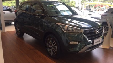 Brazil-spec Hyundai Creta front three quarter in showrooms