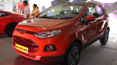 Ford EcoSport Platinum Edition front three quarters at Surat International Auto Expo 2017