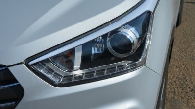 Hyundai Creta 1.6 Petrol Automatic headlamp Review