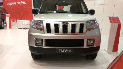 Mahindra TUV300 Dual Tone front at Autocar Performance Show 2017