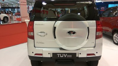 Mahindra TUV300 Dual Tone rear at Autocar Performance Show 2017