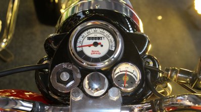 Royal Enfield Classic 350 Redditch series Redditch Red instrument panel at Surat International Auto Expo 2017