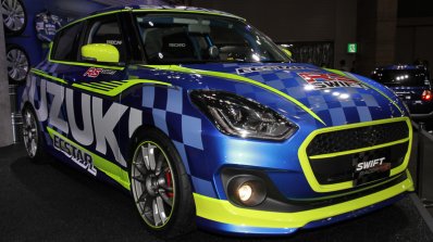 Suzuki Swift Racer RS front three quarters right side at 2017 Tokyo Auto Salon