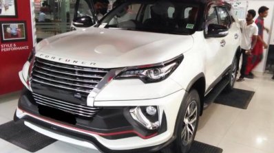 Toyota Fortuner with Nippon body kit front quarter