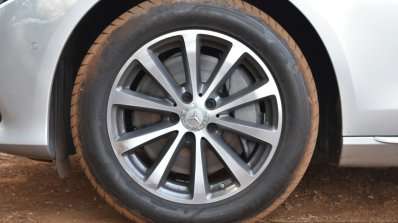 2017 Mercedes E Class (LWB) wheel First Drive Review