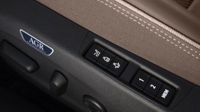 2017 Opel Insignia Sport Tourer seat adjustment