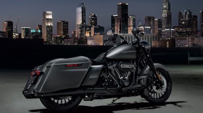 Harley Davidson Road King Special rear three quarters