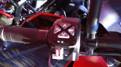 KTM Duke 390 switchgear left at launch